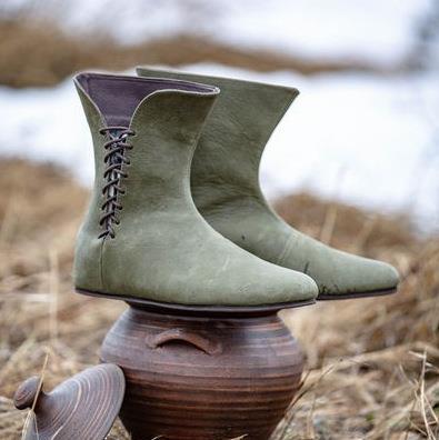 Medieval Shoes Man's Retro Pu  - Hunting Outdoor Boots review and price